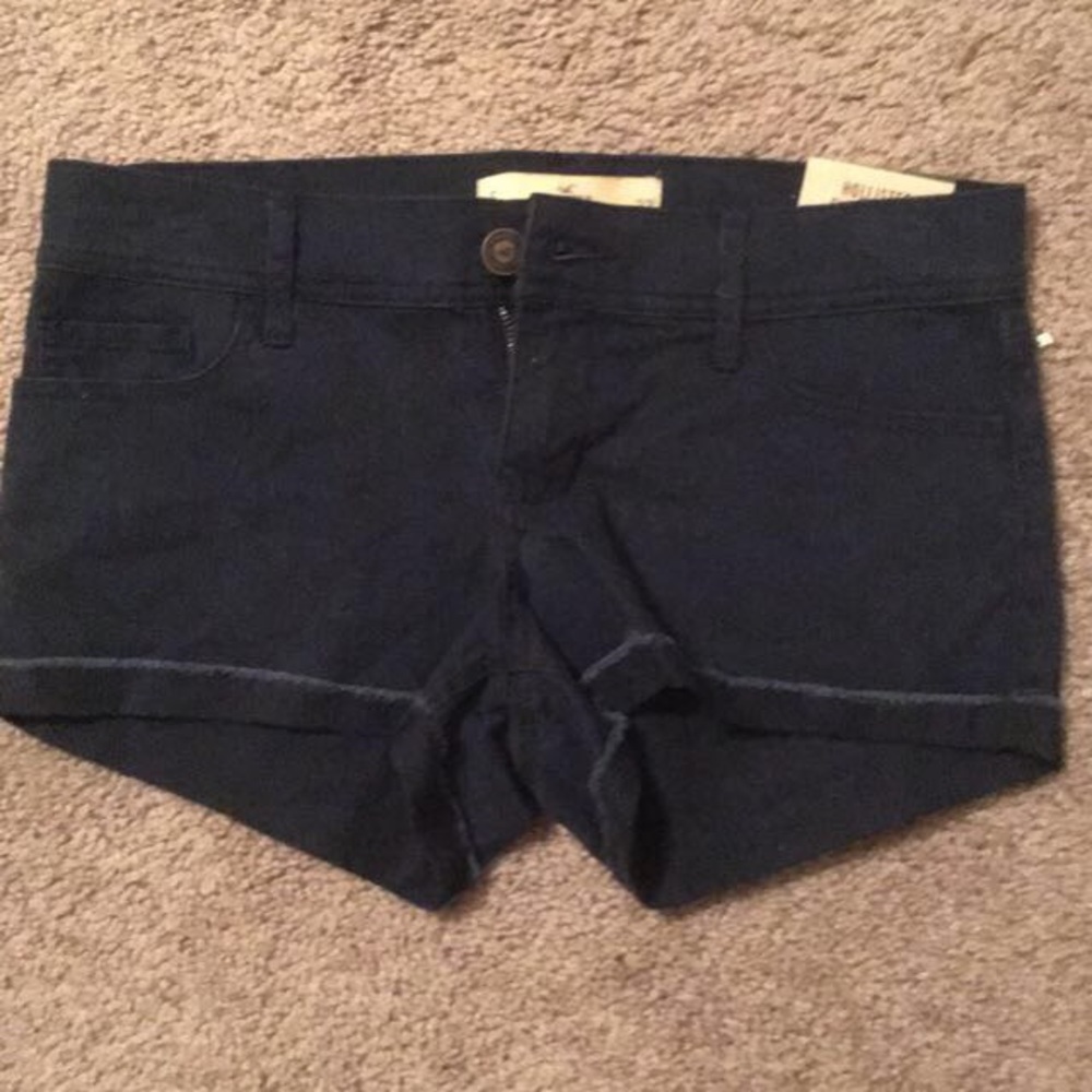 New Hollister shorts